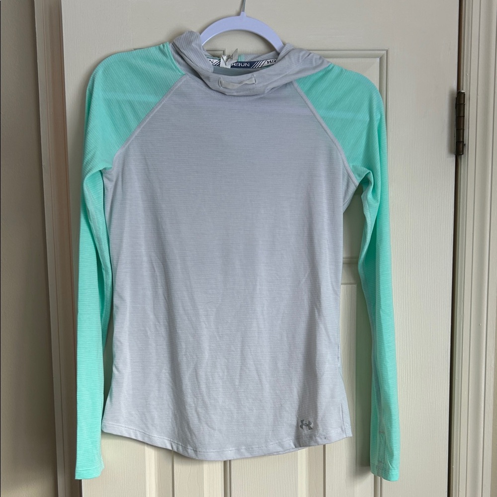 Under Armour hooded long sleeve - Light Teal/Green and Gray